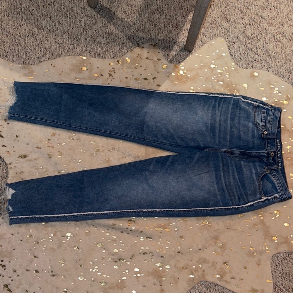 American Eagle Mom Mom Jeans